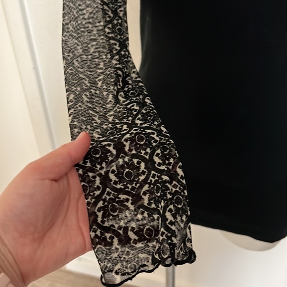 Laura H Hlvac Top - Picture 3 of 6